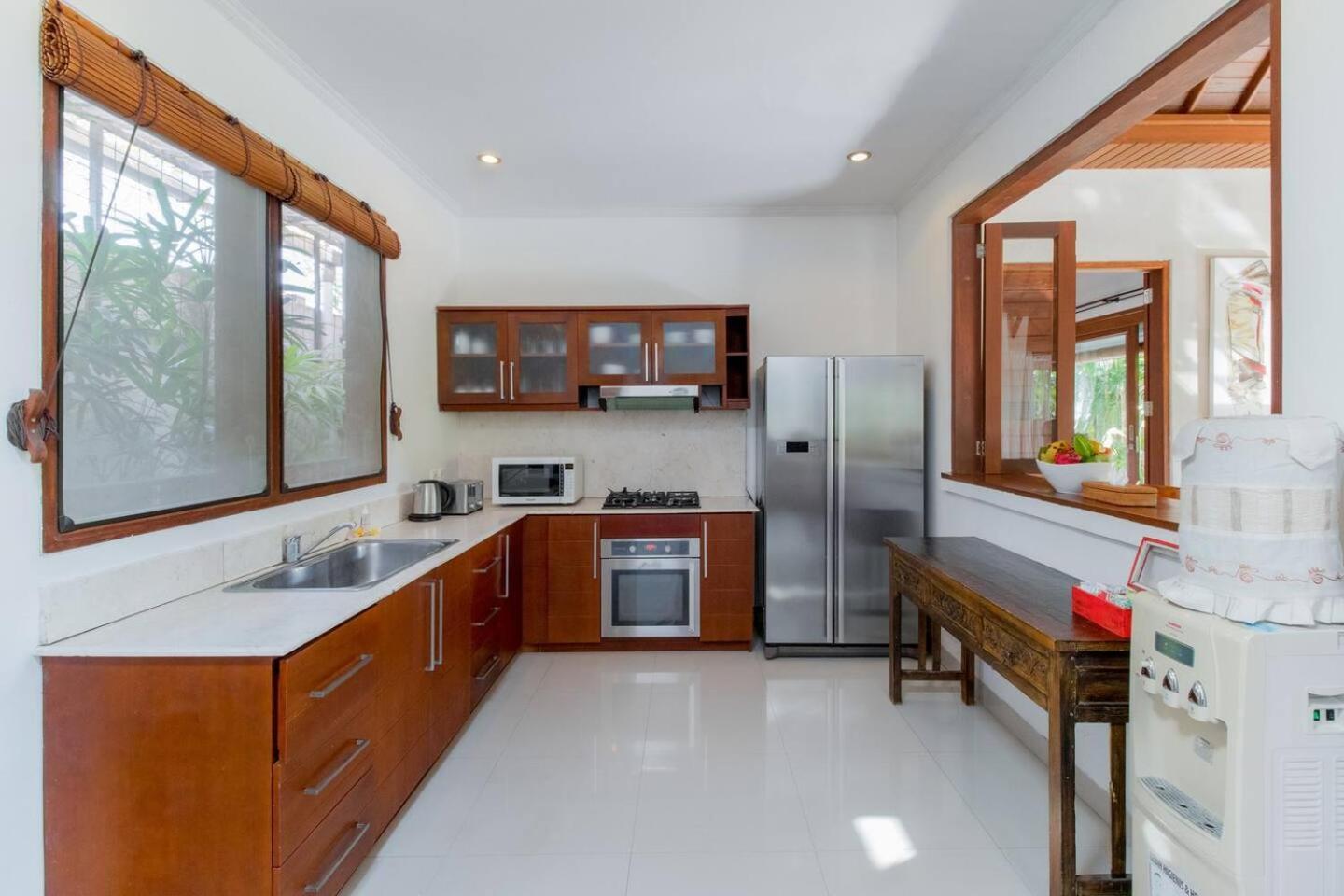 Heart Of Seminyak, 2Br, Sleeps 4, Walk To Bintang Βίλα Εξωτερικό φωτογραφία